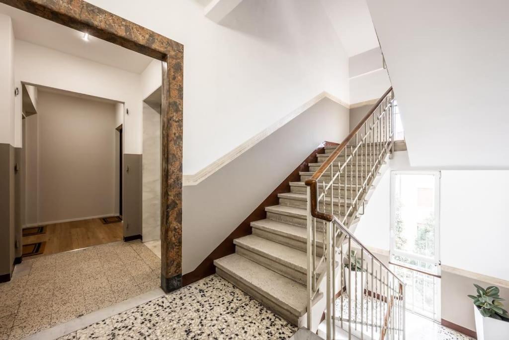 Cucchiari Suite 7B Modena Luaran gambar